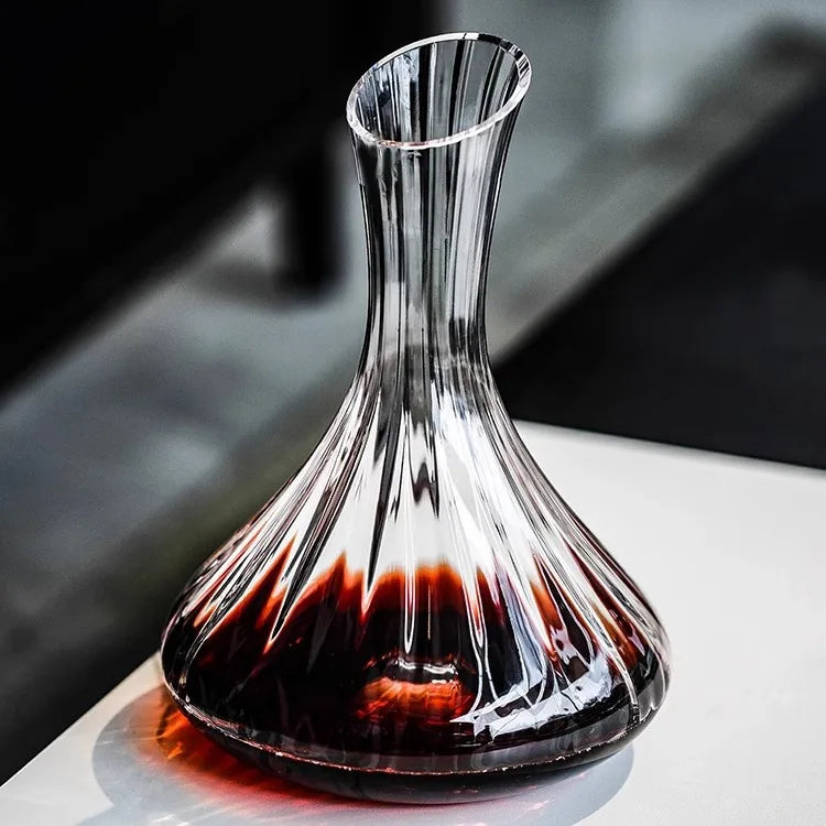 Iceberg Glass Wine Decanter | Sculptural Whisky Pourer Carafe